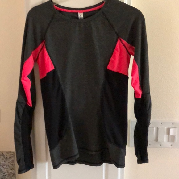 Kyodan Tops - Gorgeous Kyodan workout top size S